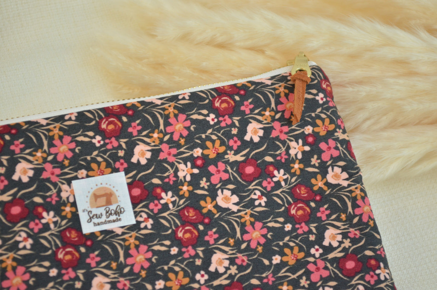 Busy Bee Large Pouch